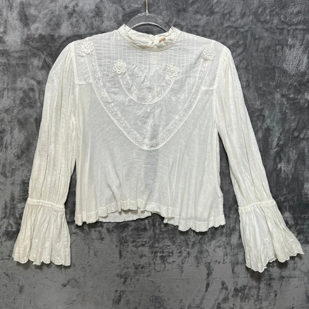 Free People Ivory Embroidered Lace Victorian‎ Bell Sleeve Blouse Mock Neck XS